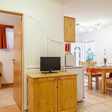 Levendula Apartman Balatonfured Bagian luar foto